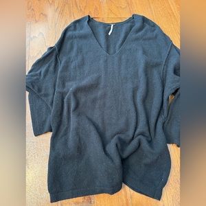 Free People Black V-Neck Sweater
